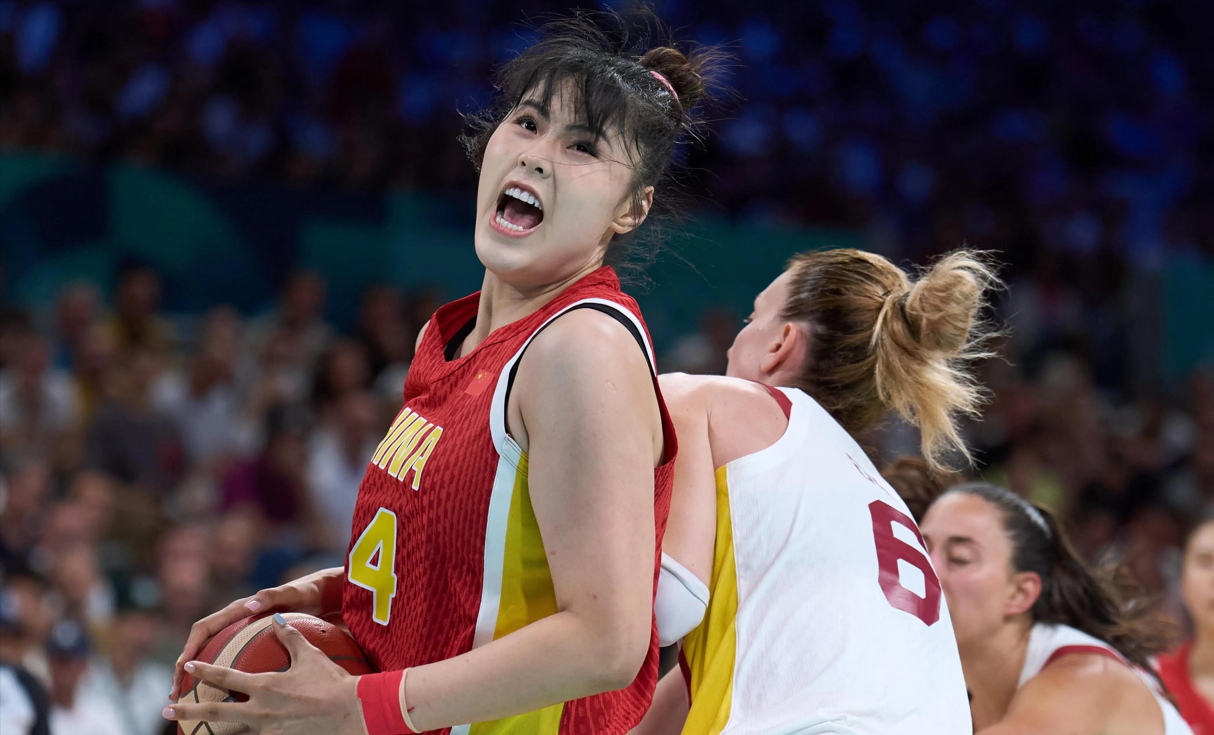 DB体育-WNBA-李月汝10分8板飞翼末节逆转王牌未果(敢直接带隙半导体)